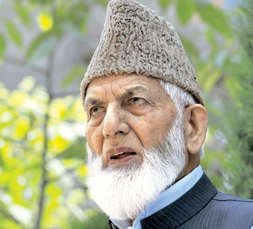 Kashmir not a bilateral issue between India & Pakistan: Geelani